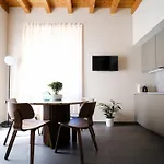 The Tower Premium - Beams & Views - 3 Min Walk To Bernina Express & Station Tirano